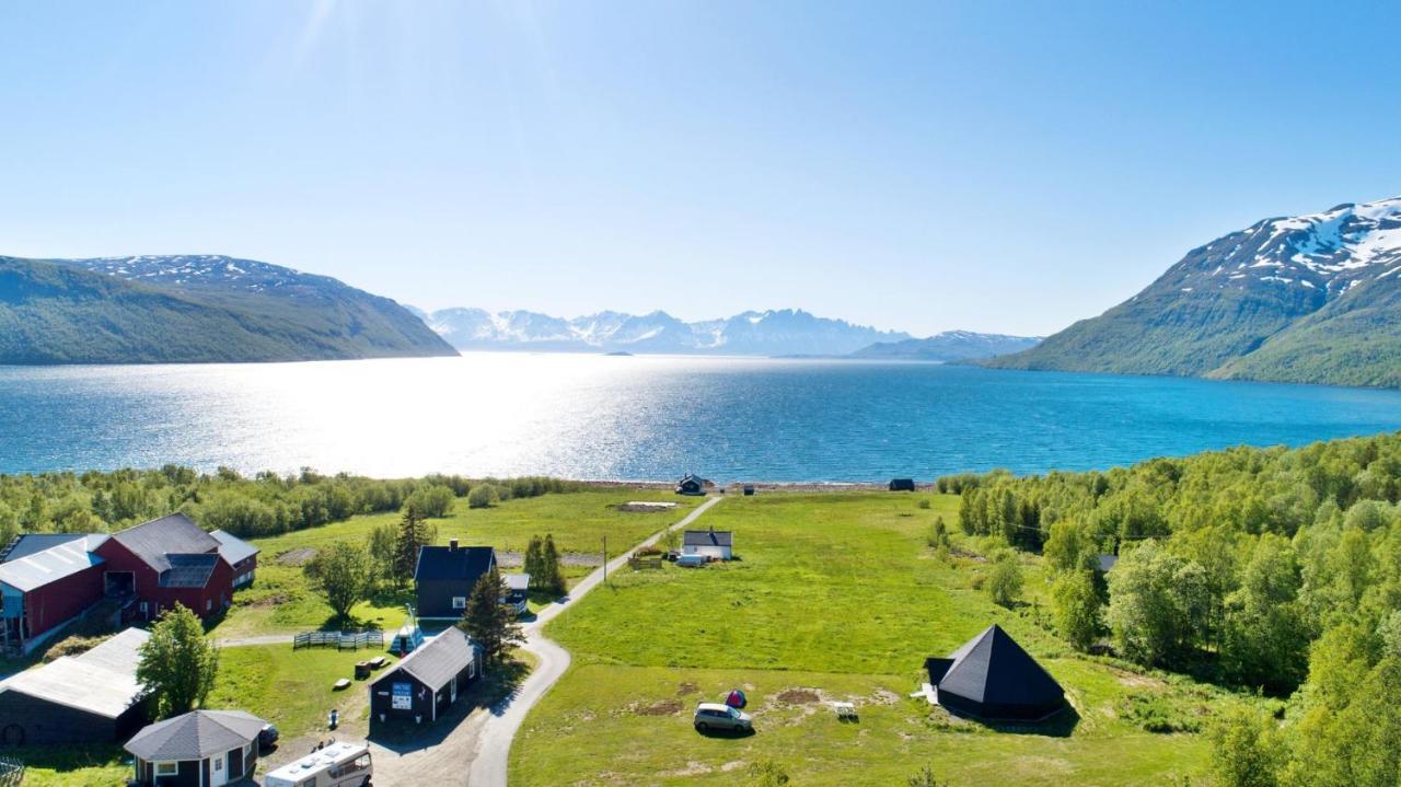 Arctic Fjordcamp Burfjord Exterior foto